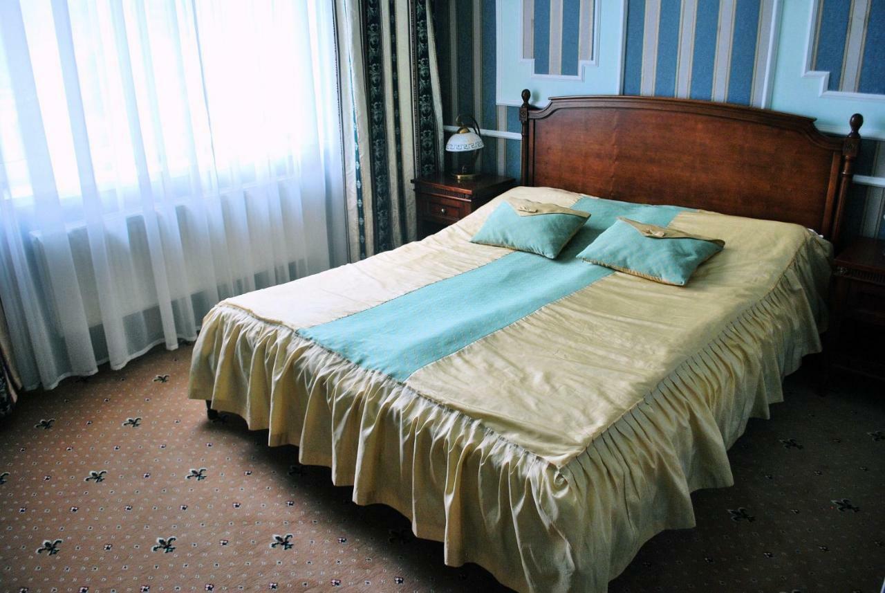 Hotel Ksiaze Poniatowski Lesznowola  객실 사진