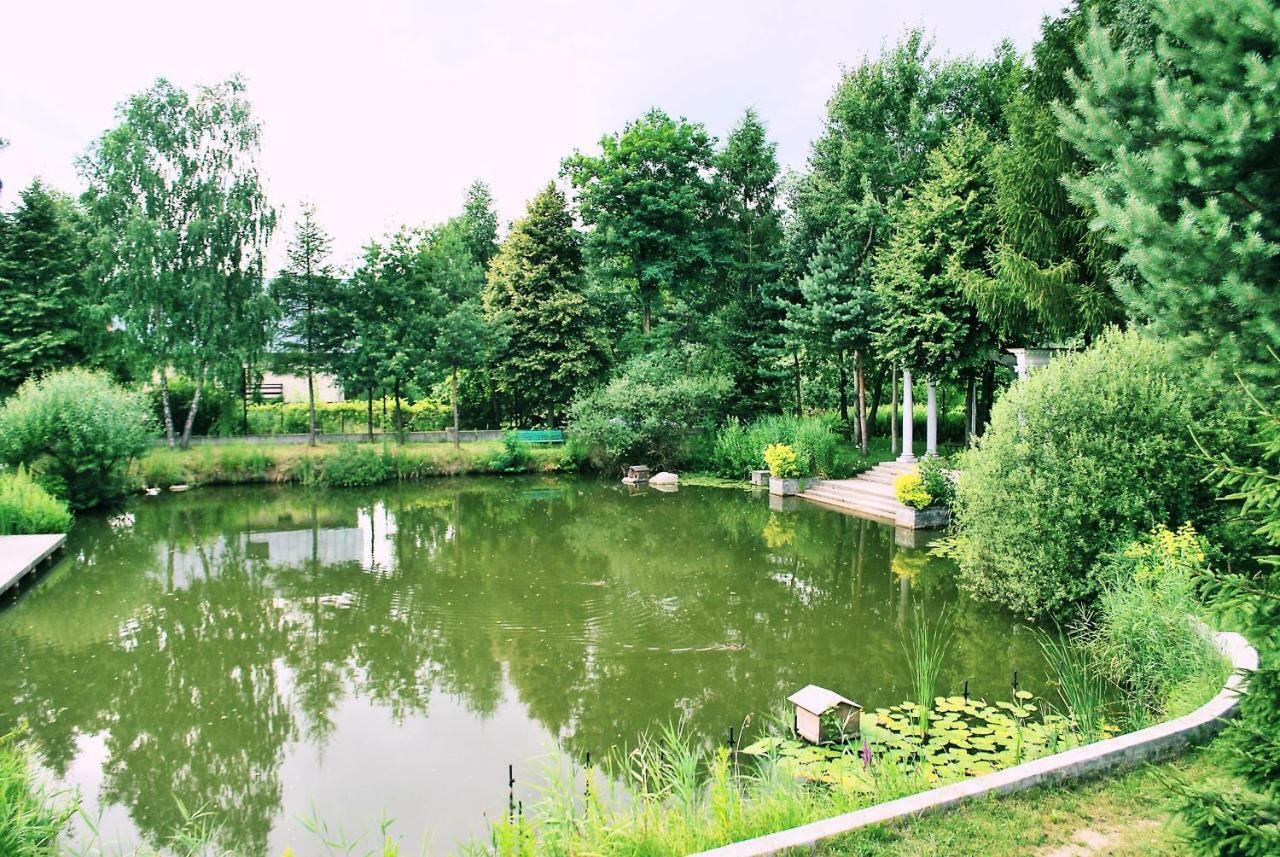 Hotel Ksiaze Poniatowski Lesznowola  외부 사진