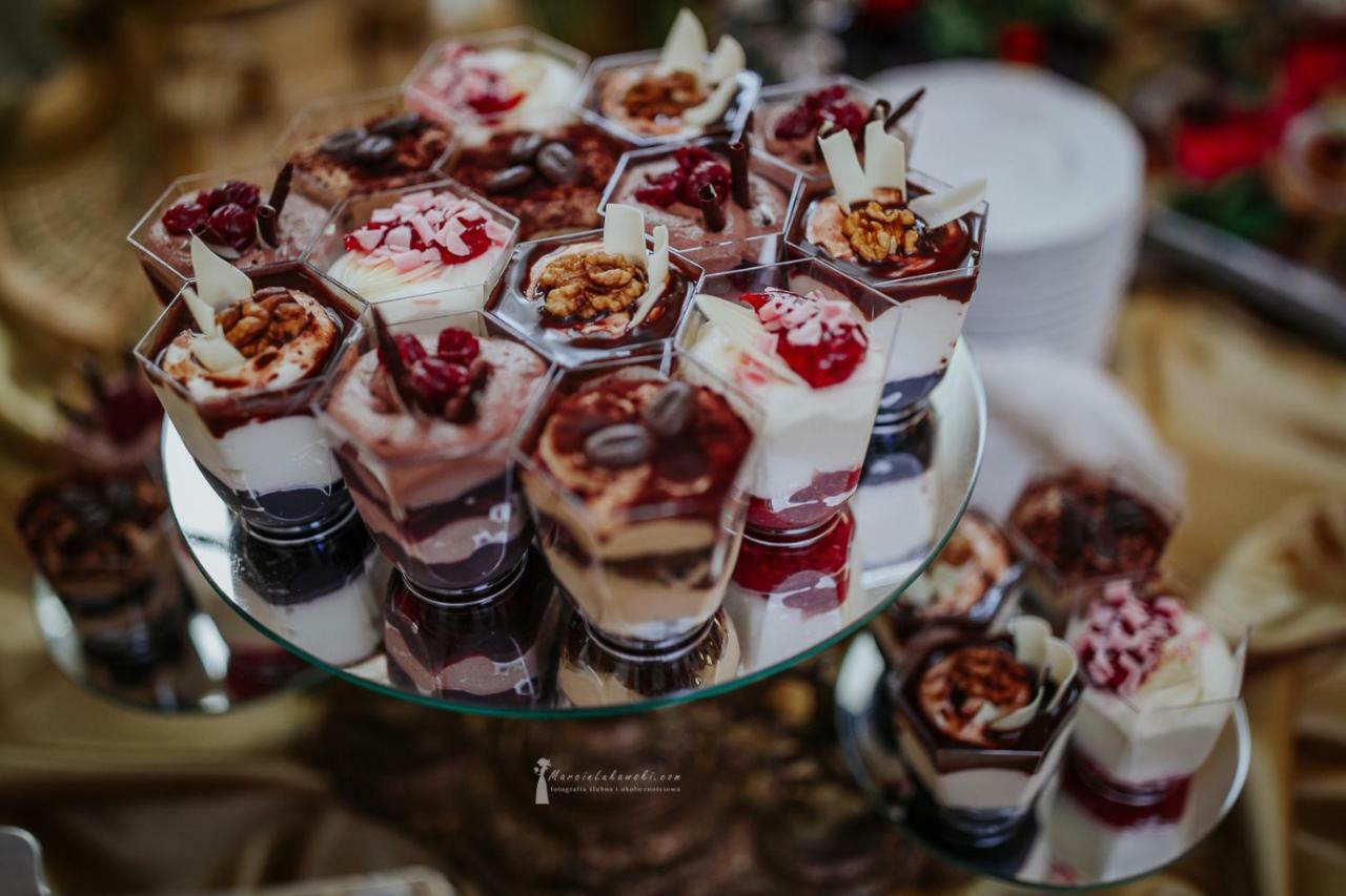 Hotel Ksiaze Poniatowski Lesznowola  외부 사진